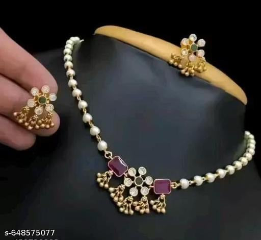 Trendy Jewellery Set
